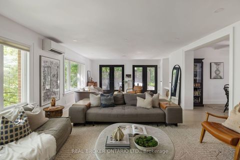 Photo 17 at 39 Beechwood Drive, Broadview North, Toronto