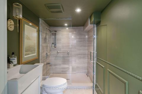 Photo 37 at 39 Beechwood Drive, Broadview North, Toronto