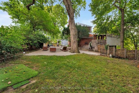 Photo 43 at 39 Beechwood Drive, Broadview North, Toronto