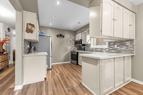 Photo 8 at 19 Carnival Court, Branson, Toronto