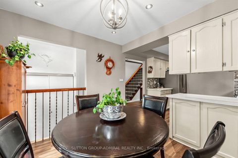 Photo 12 at 19 Carnival Court, Branson, Toronto