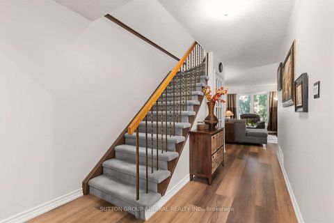 Photo 15 at 19 Carnival Court, Branson, Toronto