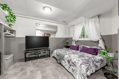 Photo 31 at 19 Carnival Court, Branson, Toronto