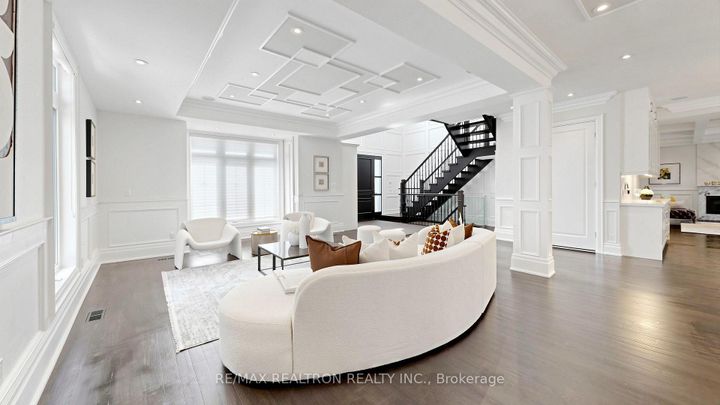 Photo 13 at 10 Bayberry Crescent, Bayview Village, Toronto