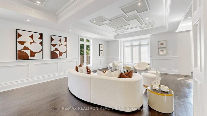 Photo 14 at 10 Bayberry Crescent, Bayview Village, Toronto