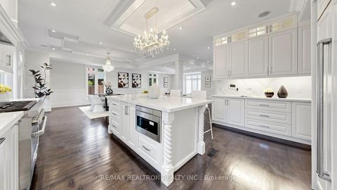 Photo 28 at 10 Bayberry Crescent, Bayview Village, Toronto