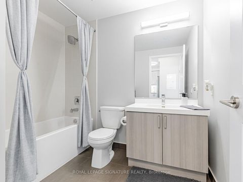 Photo 11 at 1114 - 7895 Jane Street, Concord, Vaughan