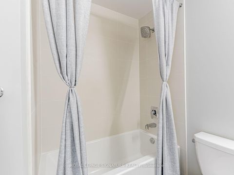 Photo 12 at 1114 - 7895 Jane Street, Concord, Vaughan