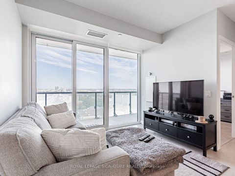 Photo 13 at 1114 - 7895 Jane Street, Concord, Vaughan