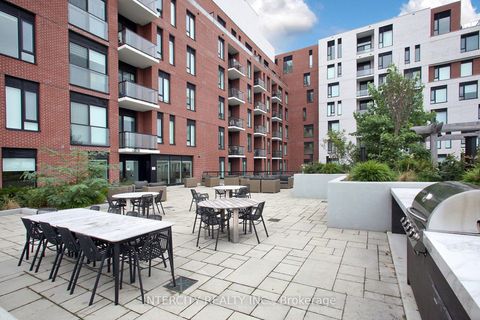 Photo 37 at 1201 - 3100 Keele Street, CFB, Toronto