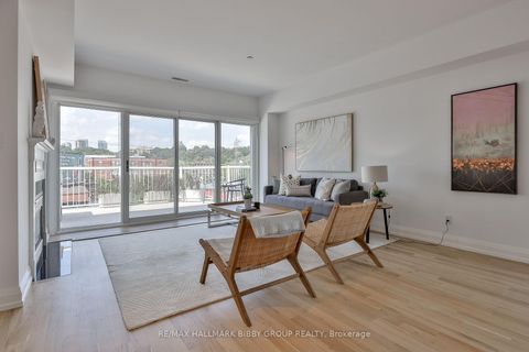 Photo 3 at 7 - 473 Dupont Street, Annex, Toronto