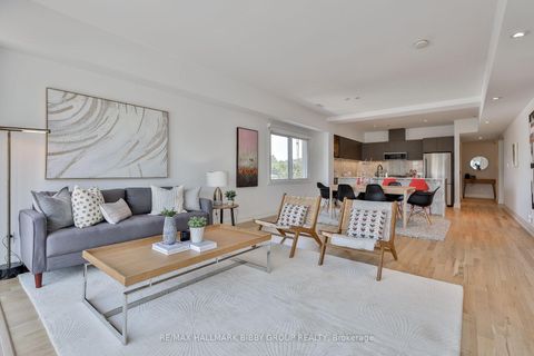 Photo 4 at 7 - 473 Dupont Street, Annex, Toronto