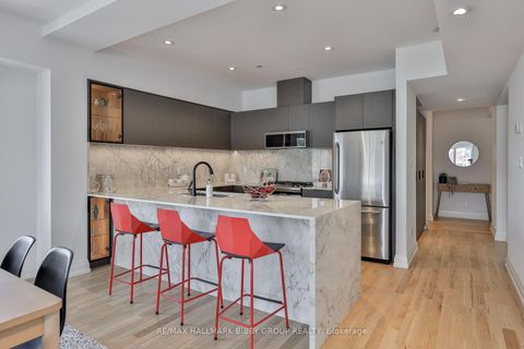 Photo 12 at 7 - 473 Dupont Street, Annex, Toronto