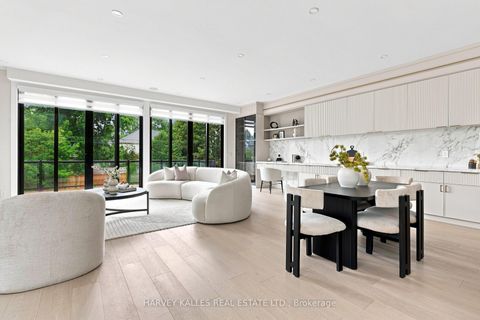 Photo 13 at 176 Briar Hill Avenue, Lawrence Park South, Toronto