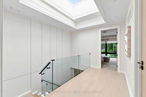 Photo 25 at 176 Briar Hill Avenue, Lawrence Park South, Toronto