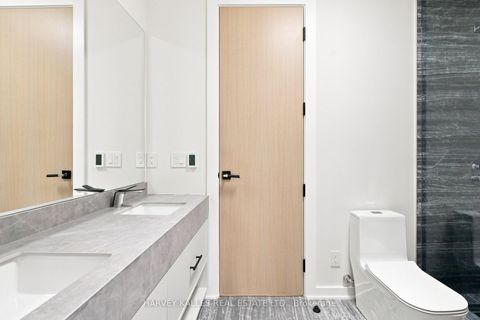 Photo 33 at 176 Briar Hill Avenue, Lawrence Park South, Toronto
