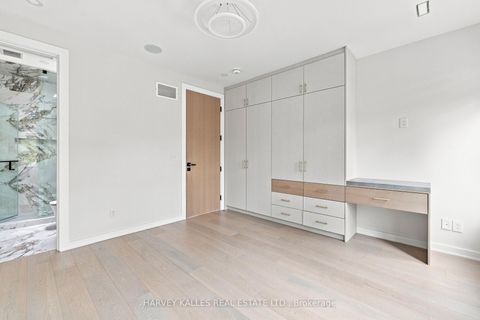 Photo 36 at 176 Briar Hill Avenue, Lawrence Park South, Toronto