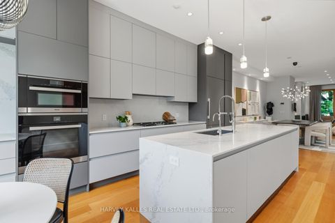 Photo 19 at 67 Heath Street W, St. Clair, Toronto