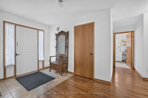 Photo 4 at 59 Riverglen Drive, Keswick South, Georgina