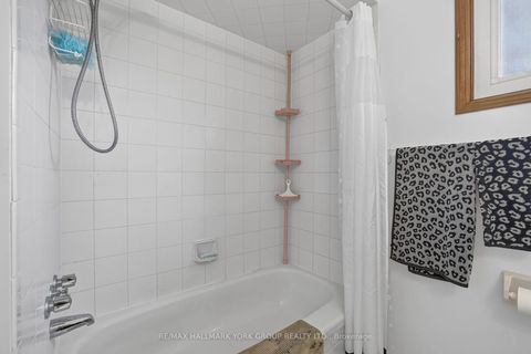 Photo 38 at 59 Riverglen Drive, Keswick South, Georgina