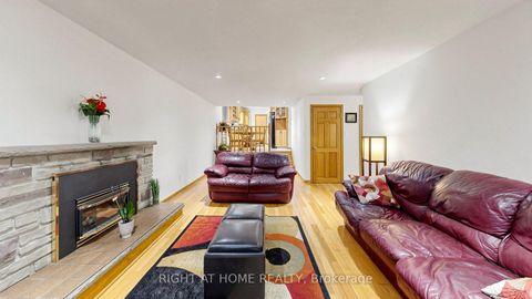 Photo 14 at 15 Skyridge Road, Morningside, Toronto