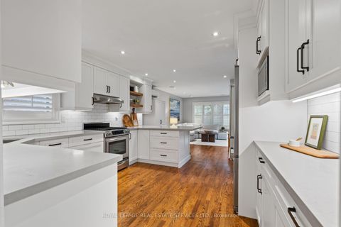 Photo 10 at 100 Dunedin Drive, Kingsway South, Toronto