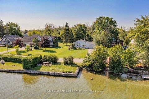 Photo 3 at 35 Lake Drive E, Keswick North, Georgina