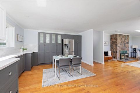 Photo 8 at 35 Lake Drive E, Keswick North, Georgina