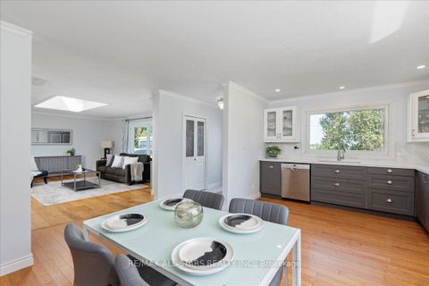Photo 9 at 35 Lake Drive E, Keswick North, Georgina