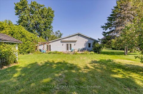 Photo 28 at 35 Lake Drive E, Keswick North, Georgina