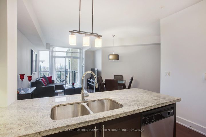 Photo 5 at 616 - 676 Sheppard Avenue E, Bayview Village, Toronto