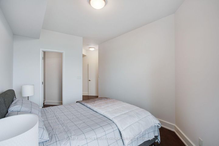 Photo 14 at 616 - 676 Sheppard Avenue E, Bayview Village, Toronto