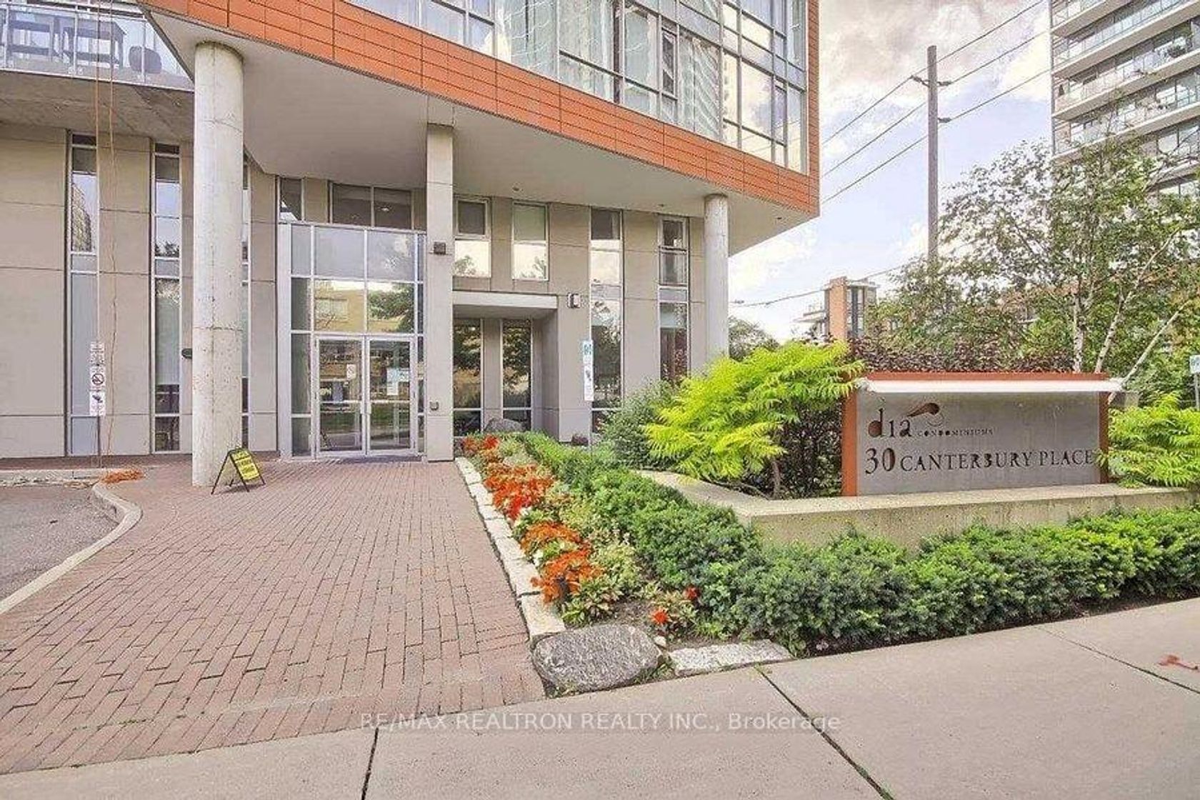 1103 - 30 Canterbury Place, Willowdale West, Toronto photo 9