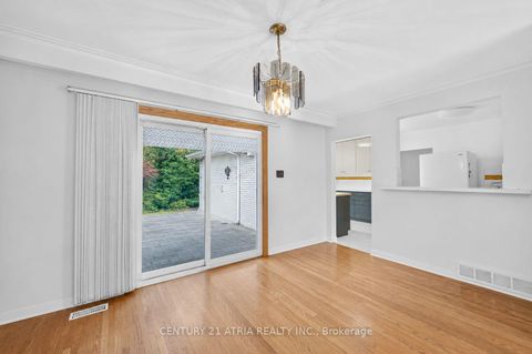 Photo 6 at 69 Olsen Drive, Donalda, Toronto