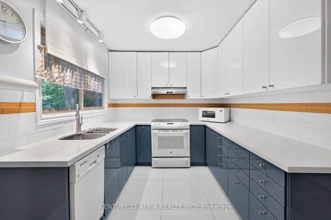 Photo 8 at 69 Olsen Drive, Donalda, Toronto