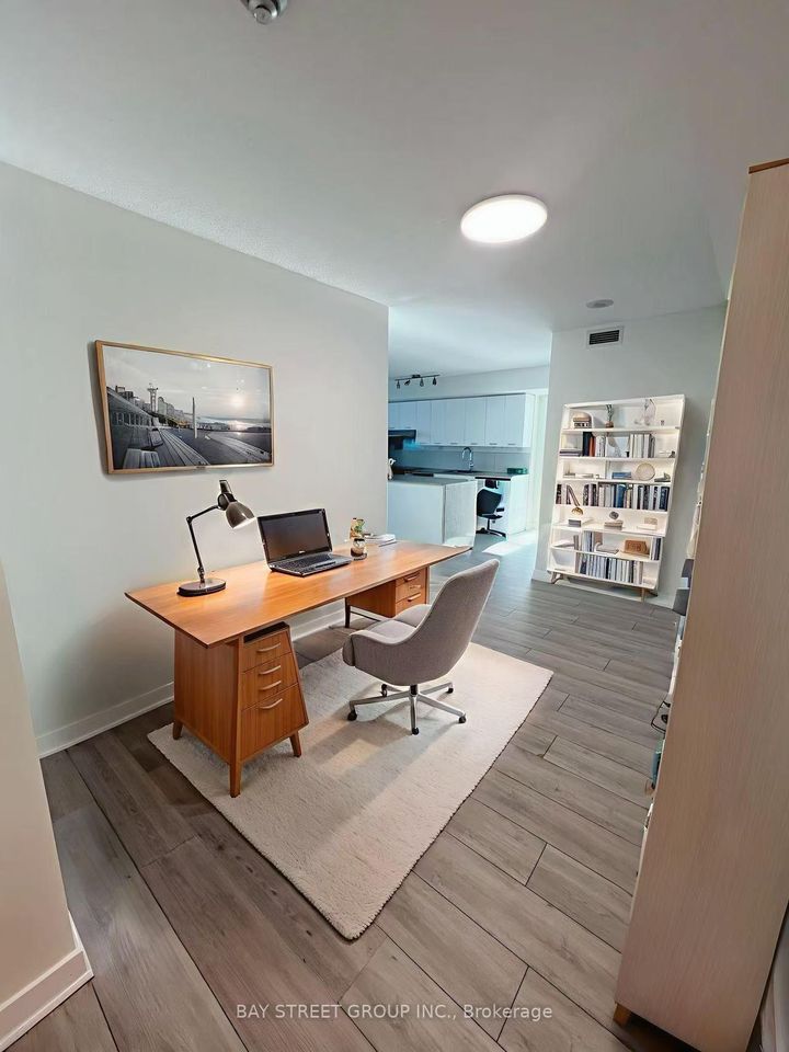 Photo 6 at 1111 - 33 Singer Court, Bayview Village, Toronto