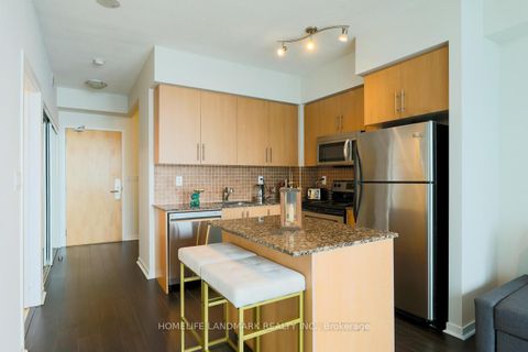 Photo 7 at 4003 - 55 bremner Boulevard, Waterfront Communities C1, Toronto