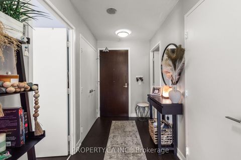 Photo 2 at N122 - 120 Bayview Avenue, Waterfront Communities C8, Toronto