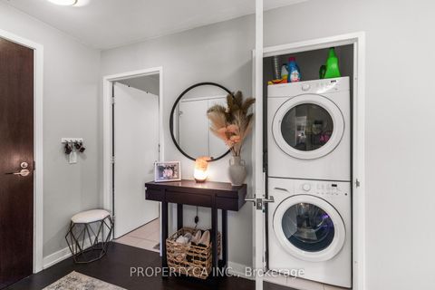 Photo 3 at N122 - 120 Bayview Avenue, Waterfront Communities C8, Toronto