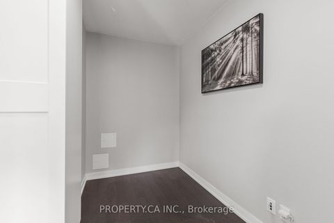 Photo 15 at N122 - 120 Bayview Avenue, Waterfront Communities C8, Toronto