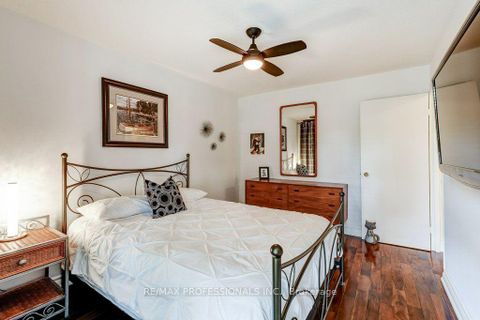 Photo 12 at 112 - 420 Mill Road, West Deane, Toronto