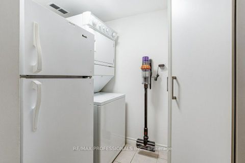 Photo 17 at 112 - 420 Mill Road, West Deane, Toronto