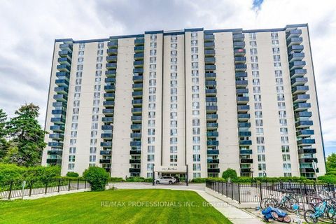 Photo 20 at 112 - 420 Mill Road, West Deane, Toronto