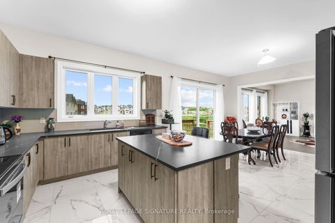 Photo 11 at 1733 Corsal Court, Rural Innisfil, Innisfil