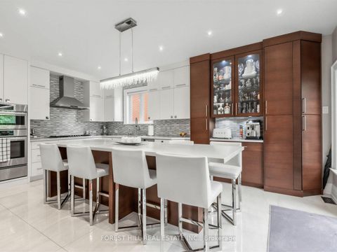Photo 9 at 101 King High Avenue, Clanton Park, Toronto