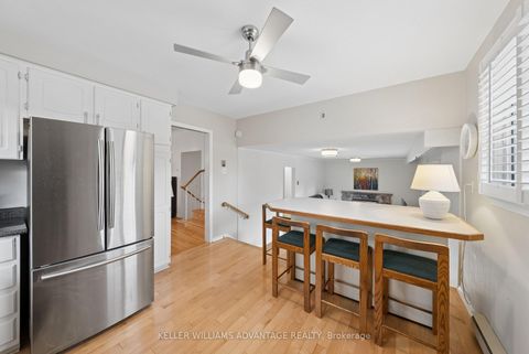 Photo 6 at 128 Holmcrest Trail, Centennial Scarborough, Toronto