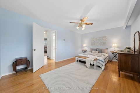 Photo 10 at 128 Holmcrest Trail, Centennial Scarborough, Toronto