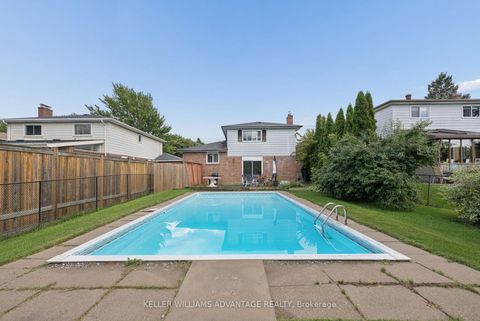 Photo 20 at 128 Holmcrest Trail, Centennial Scarborough, Toronto