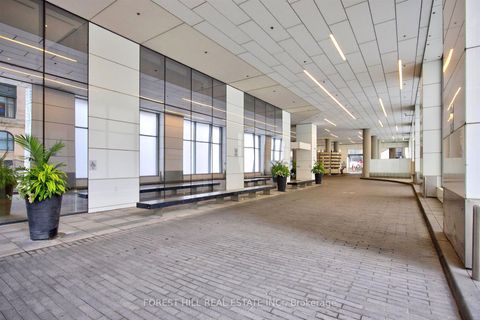 Photo 3 at 5410 - 100 Harbour Street, Waterfront Communities C1, Toronto