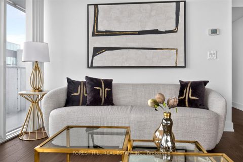 Photo 20 at 5410 - 100 Harbour Street, Waterfront Communities C1, Toronto